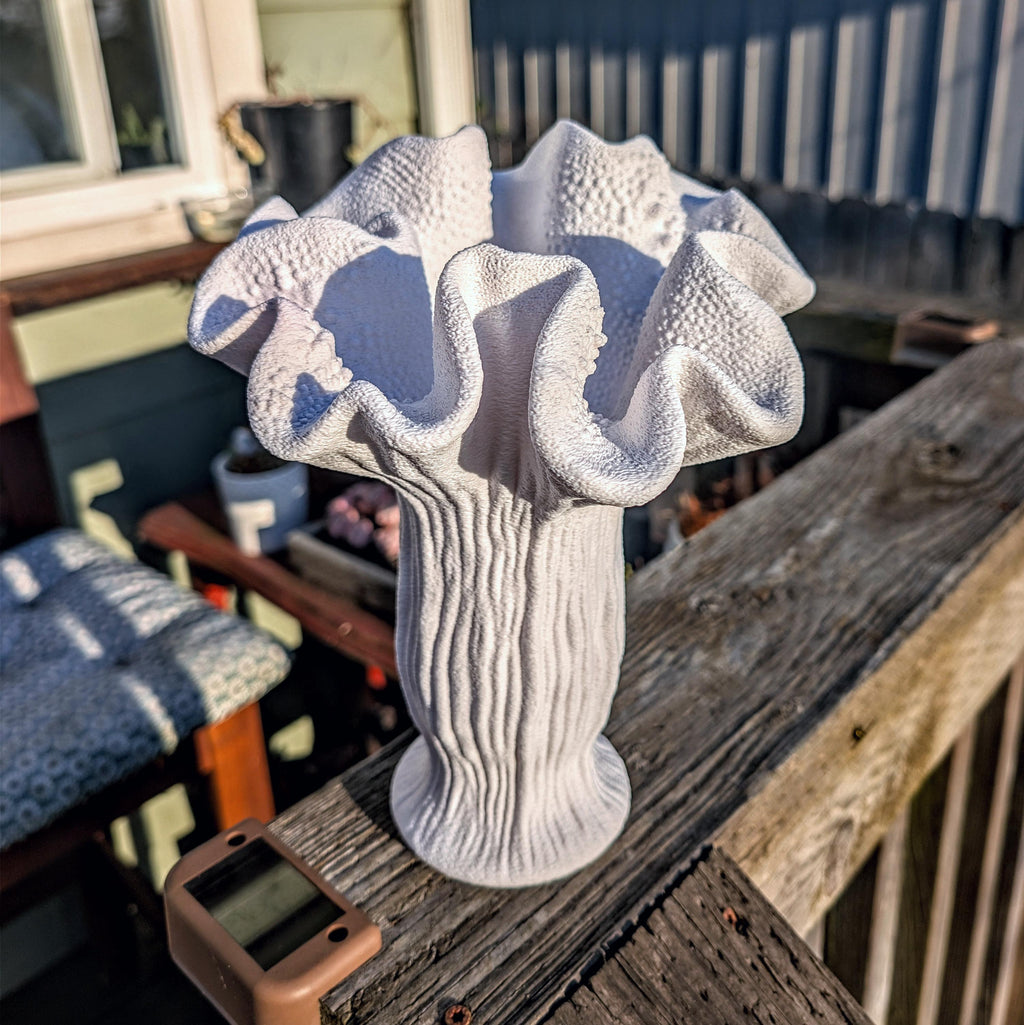 Toadstool Coral Lamp by Ocean Home Studio, photo 8